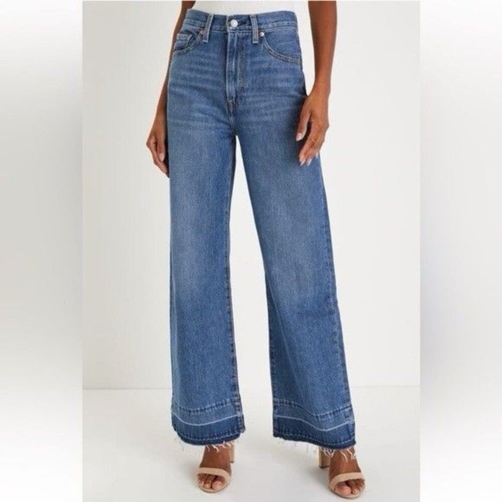 Levi’s Ribcage Medium Wash Wide-Leg Raw Hem Denim Jeans Size 26